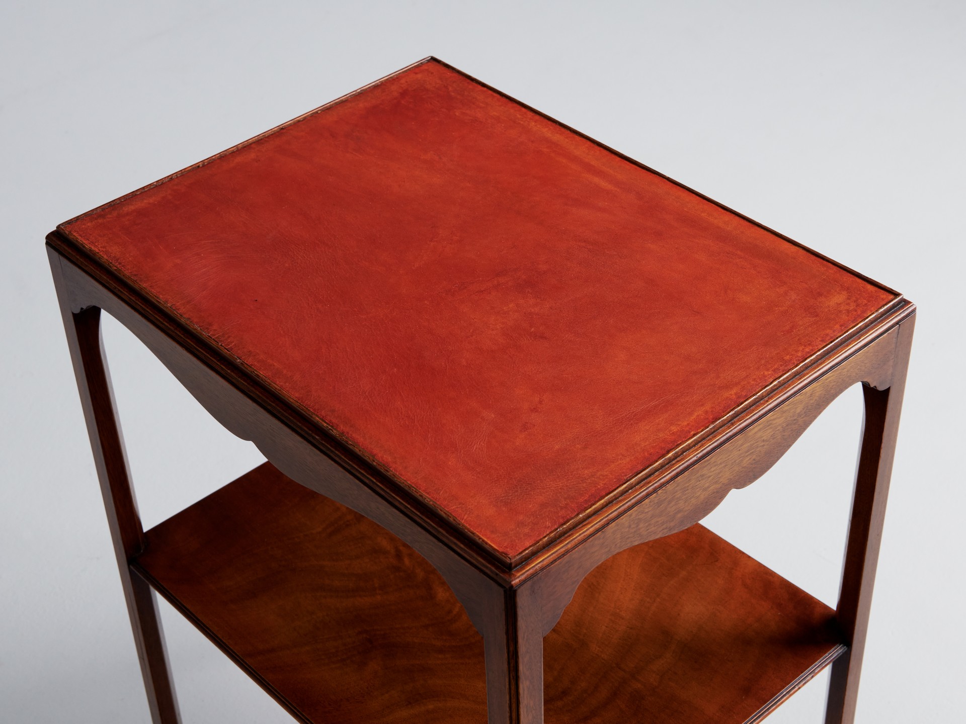 Pair of Side Tables image 4