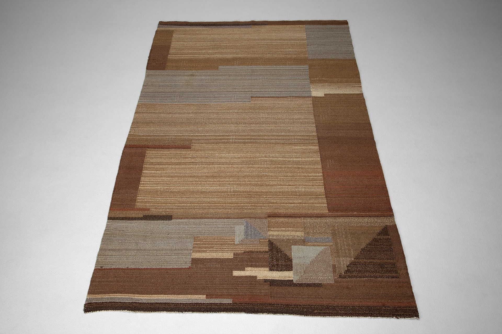Carpet image 2