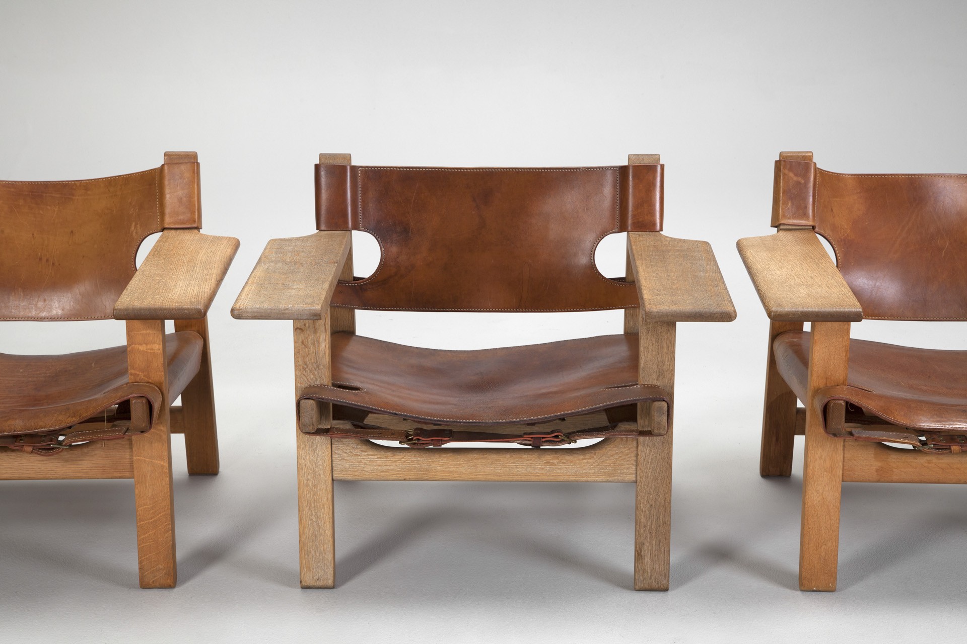 Set of Three Armchairs 'The Spanish Chair' image 2