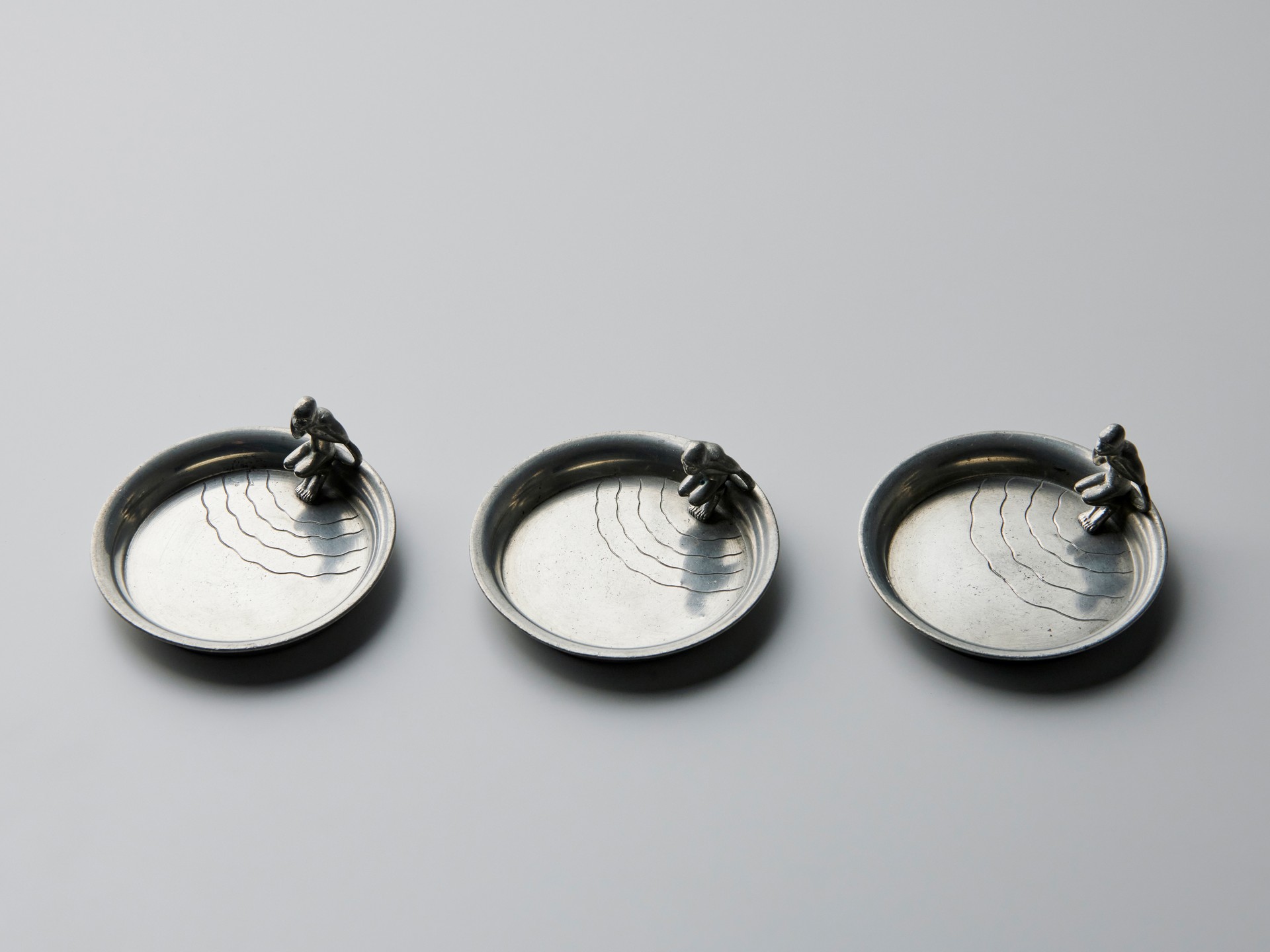 Set of Three Small Trays image 2