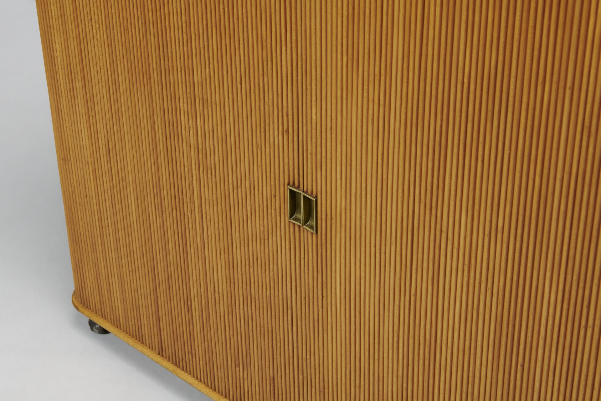 Cabinet image 5