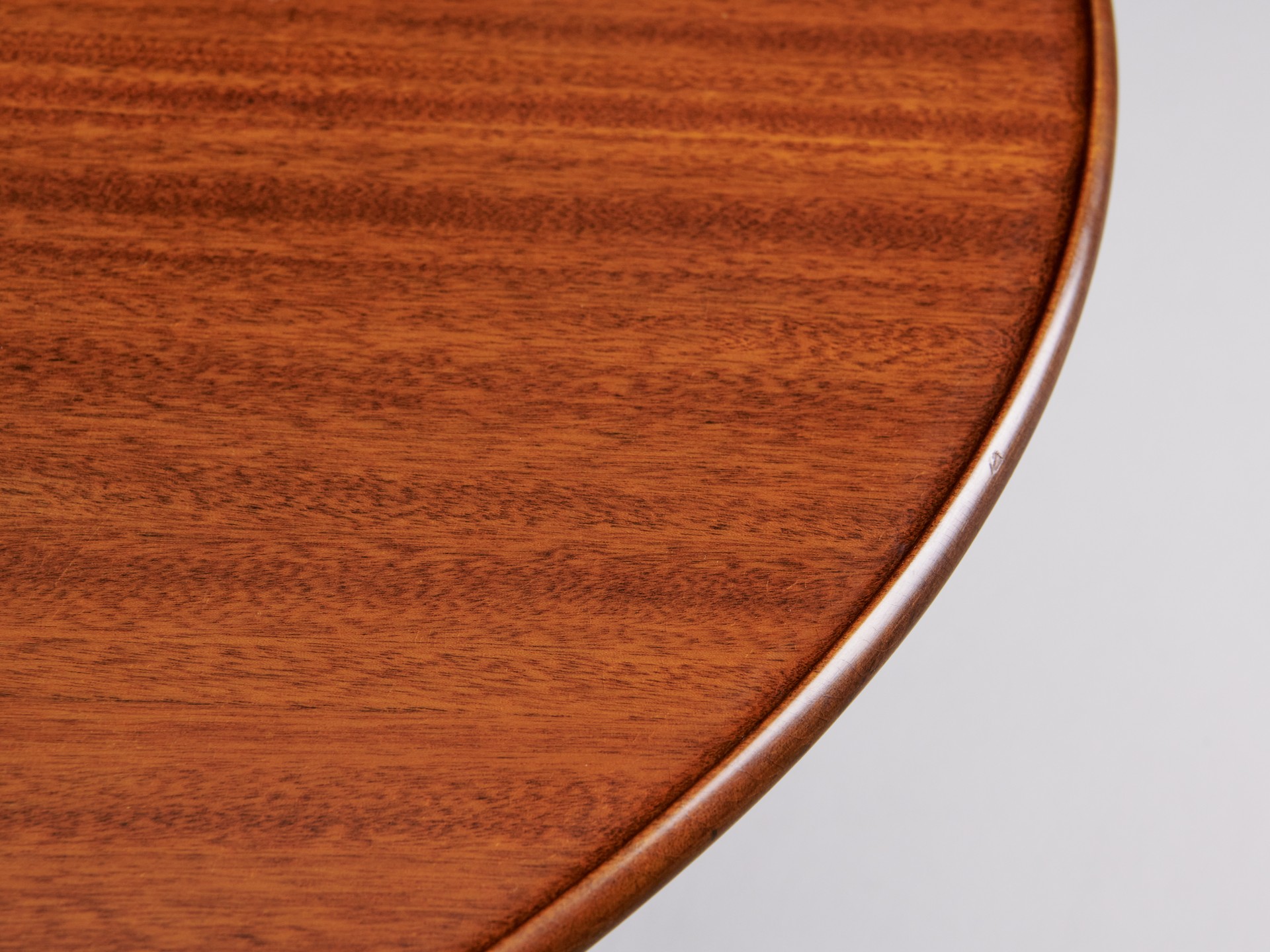 Coffee / Side Table image 5