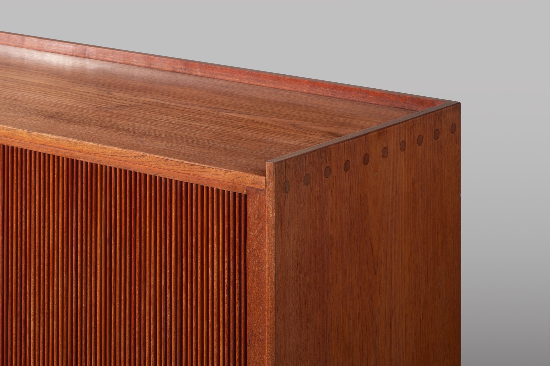 Unique Cabinet image 4