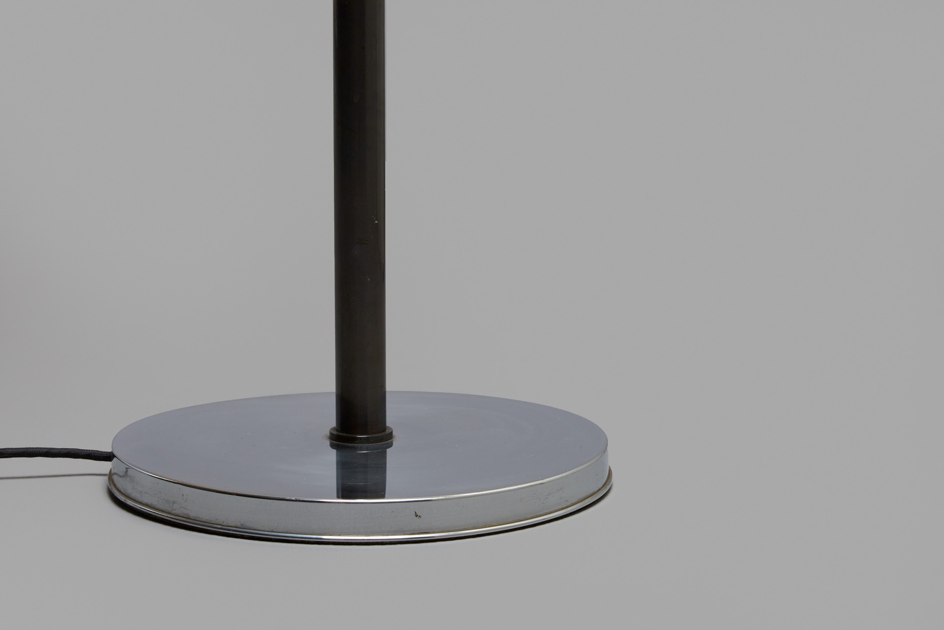 "Bridgelamp", Model no. A88 image 4
