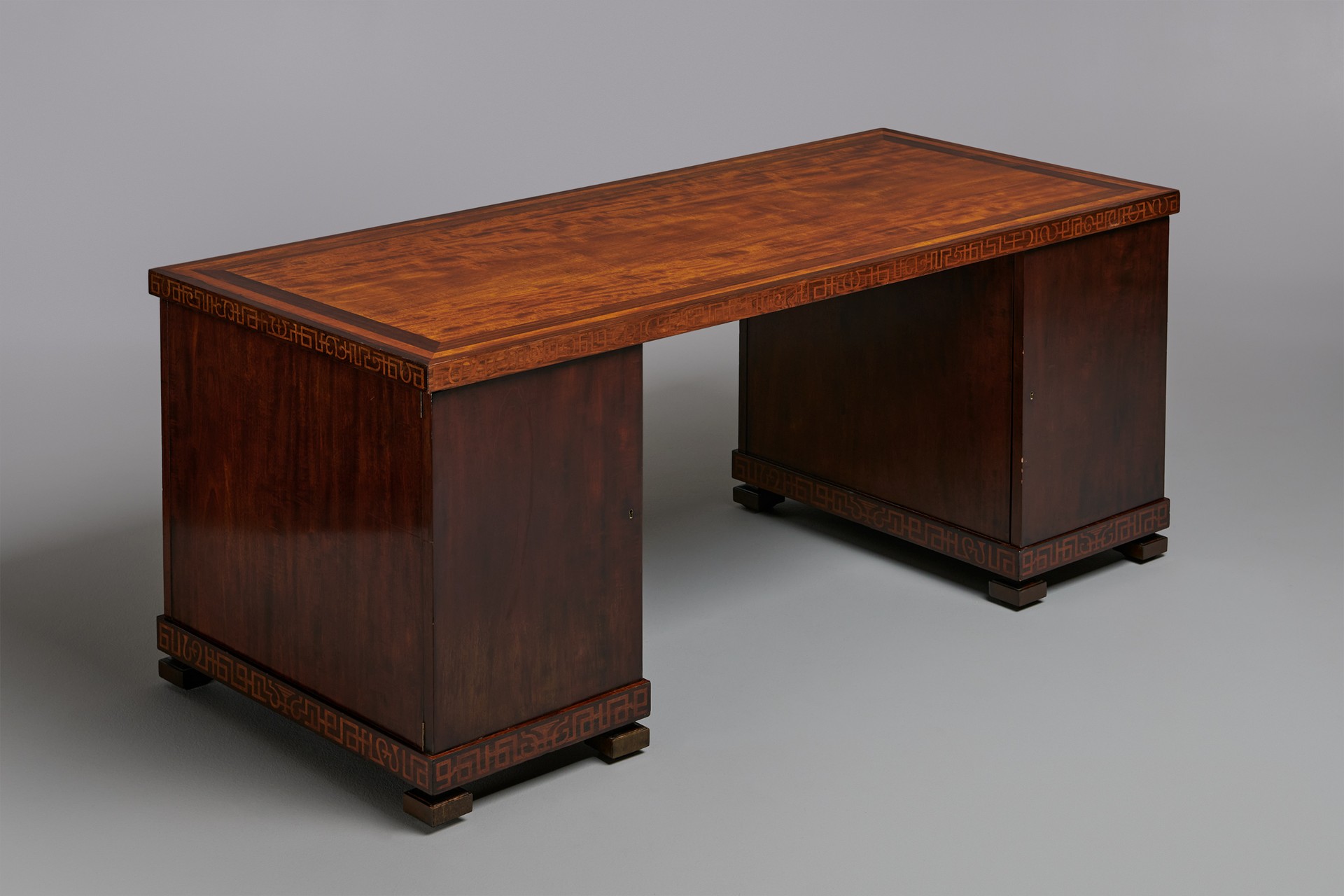 Desk image 2