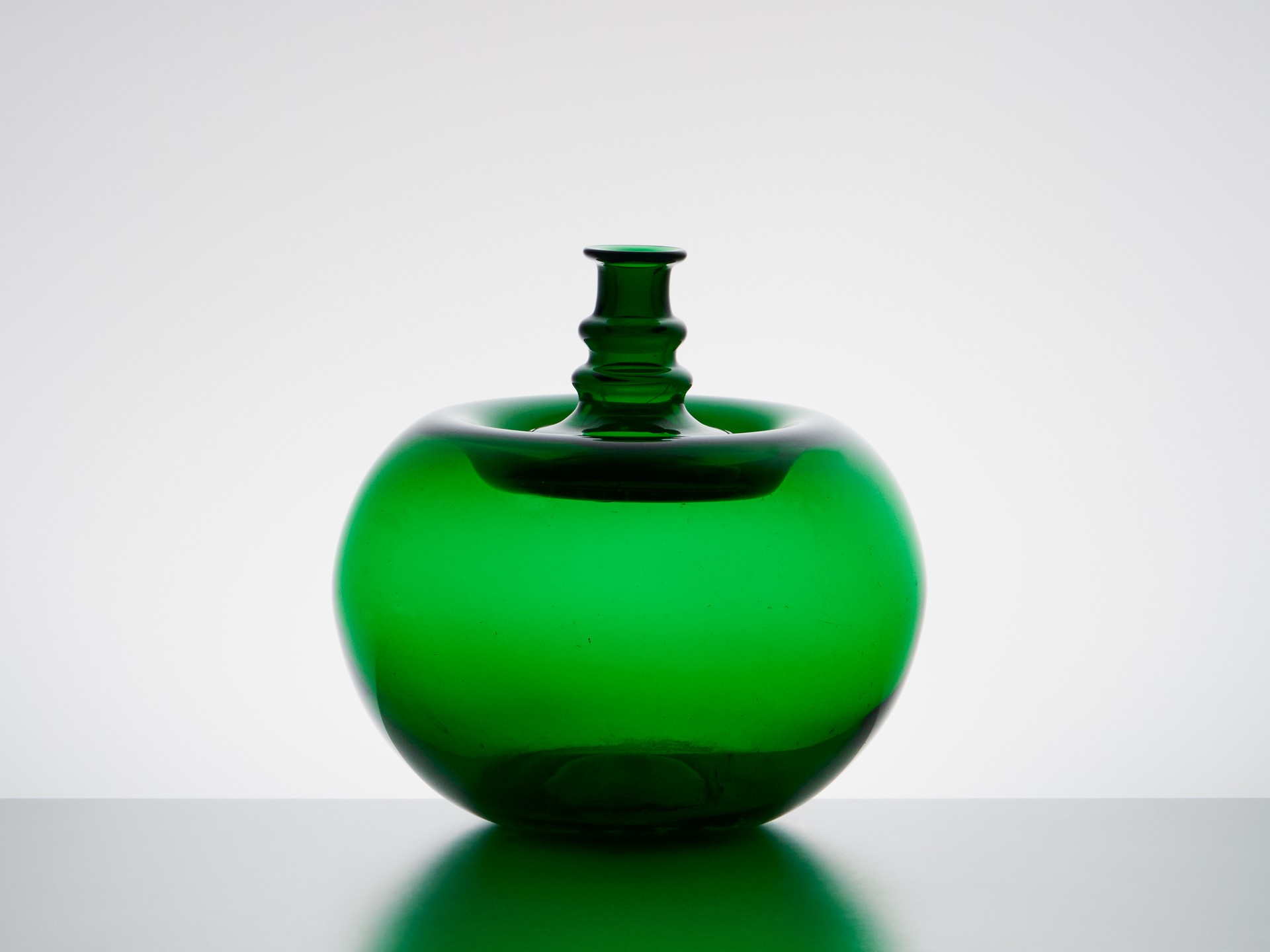 Vase image 2