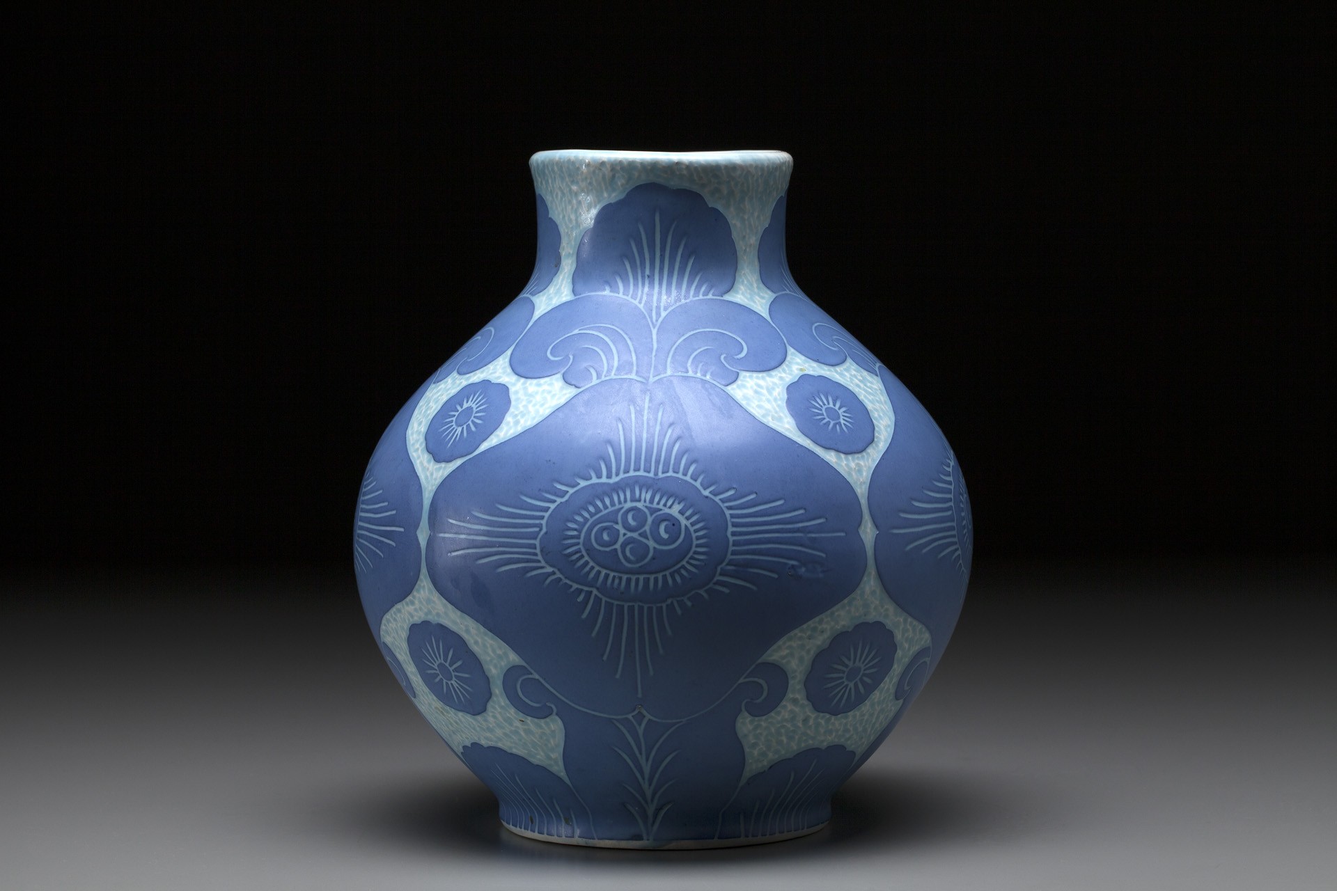 Josef Ekberg Vase image 2