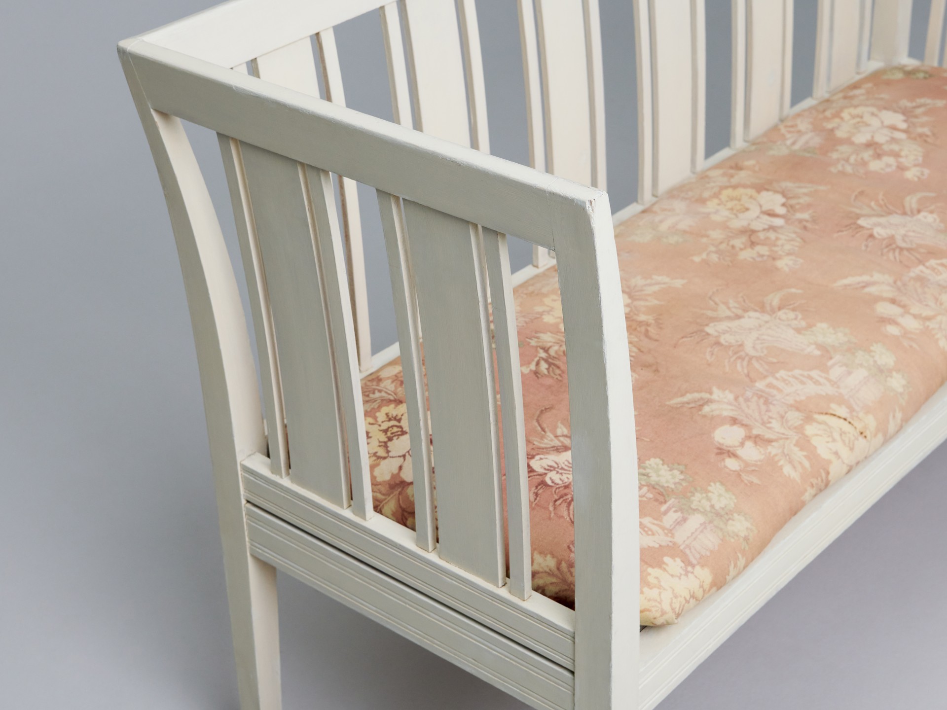 Bench image 8