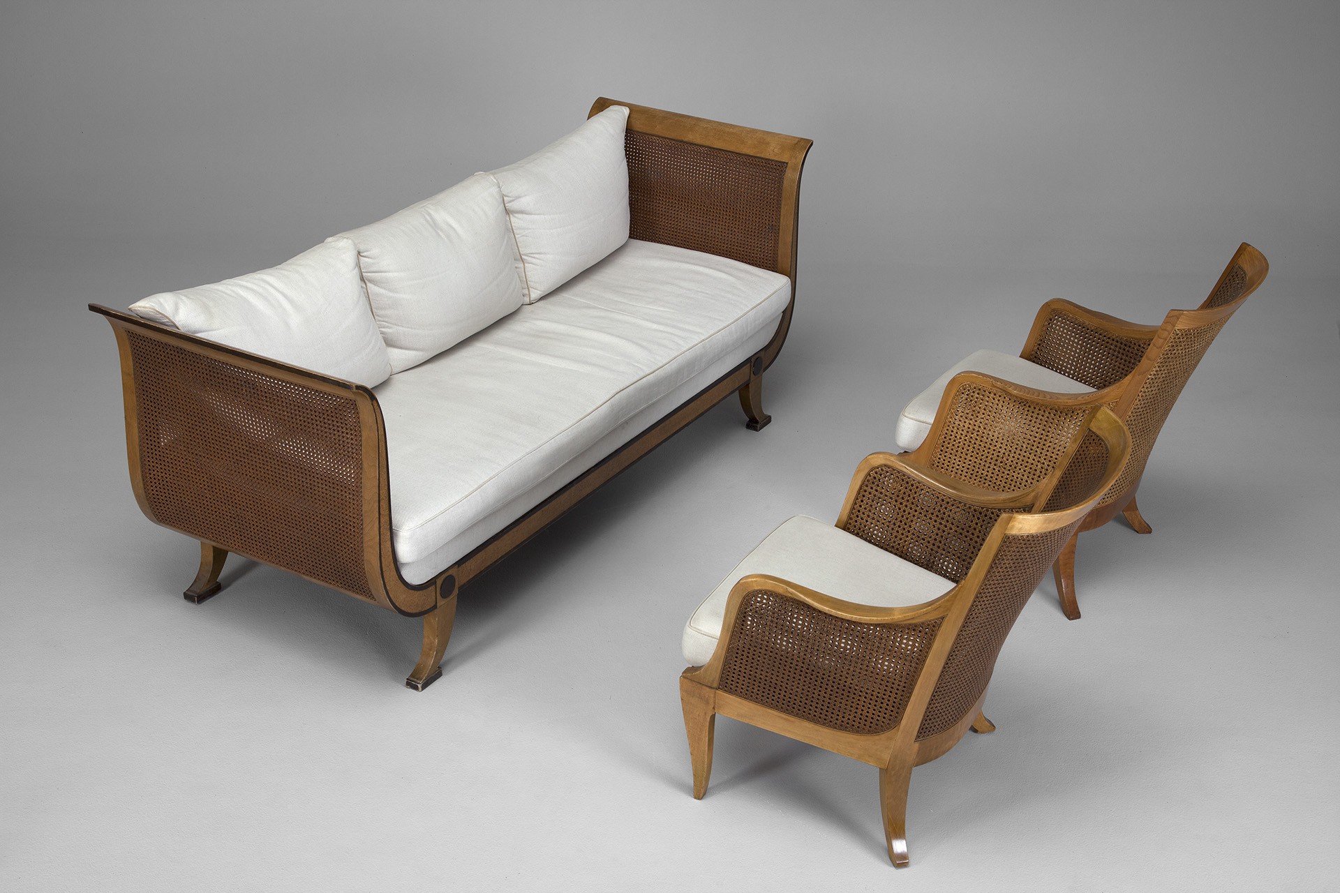 Sofa image 6