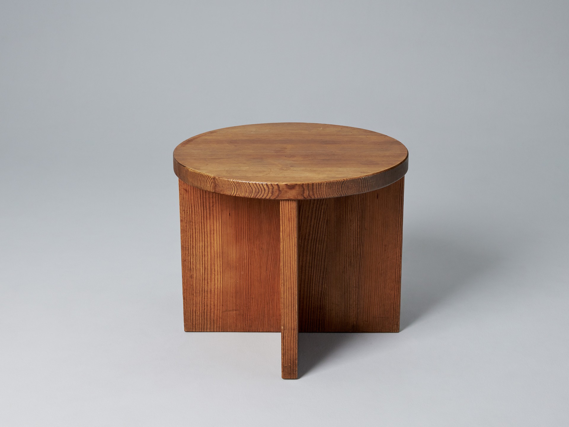 'Lovö' Table image 2