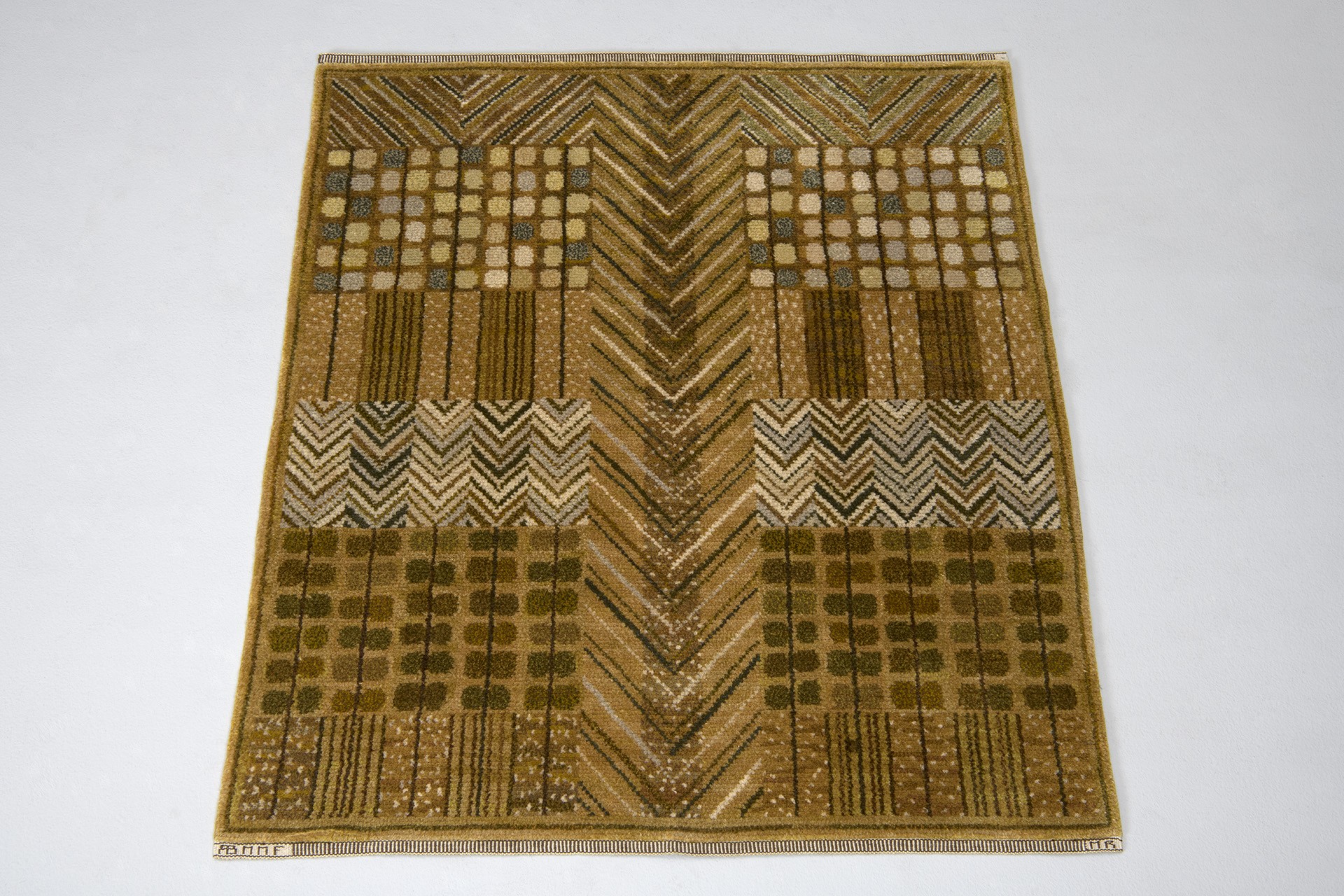 Carpet image 2