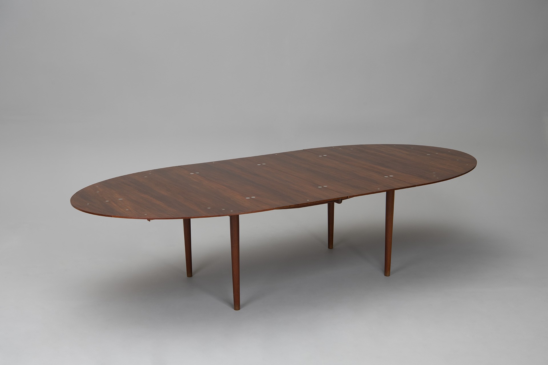 "Judas" Dining table image 3