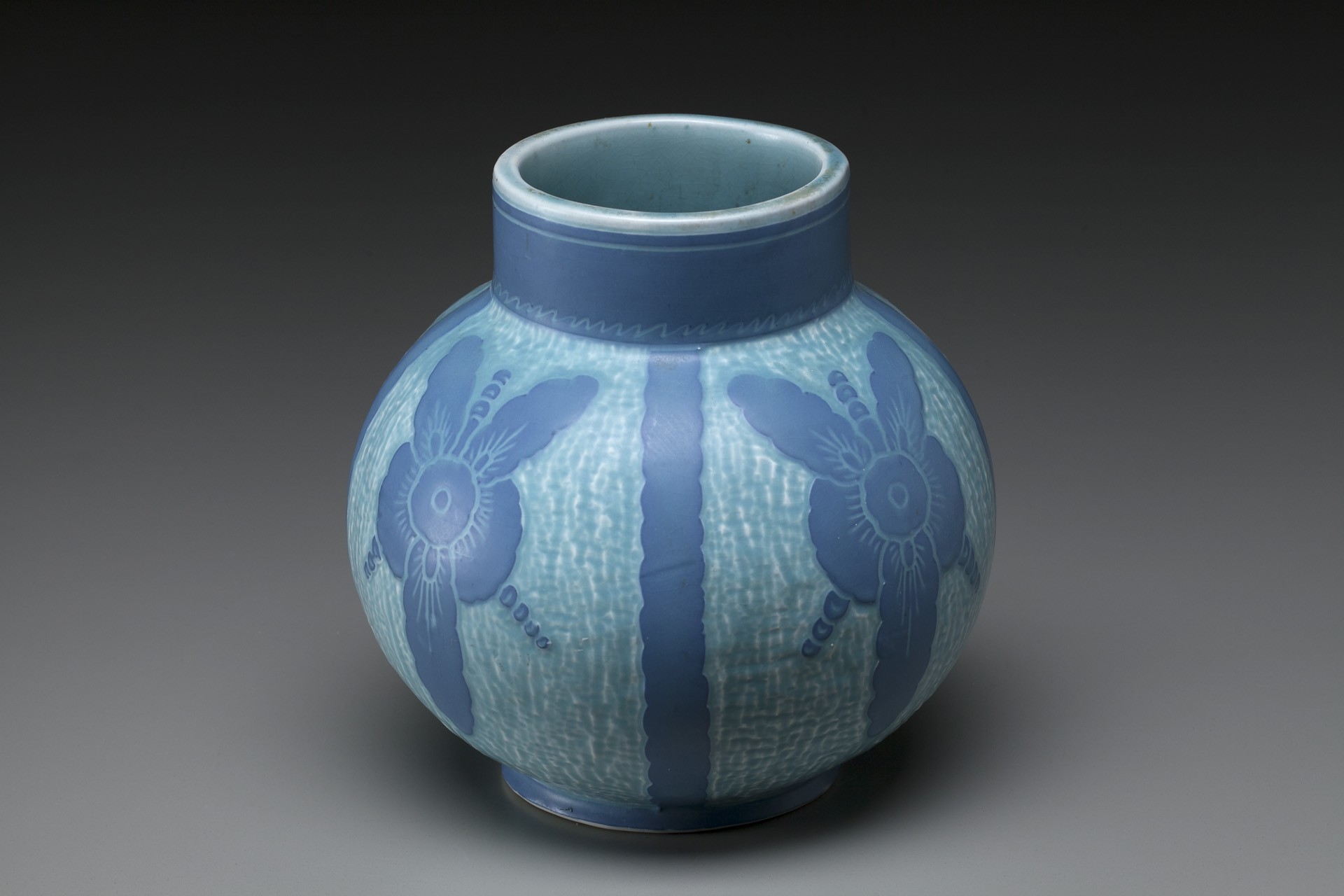Group of Four Josef Ekberg Vase image 9