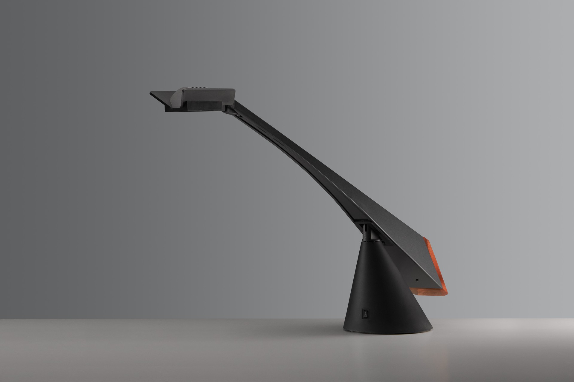 'Messer' Table Lamp image 3