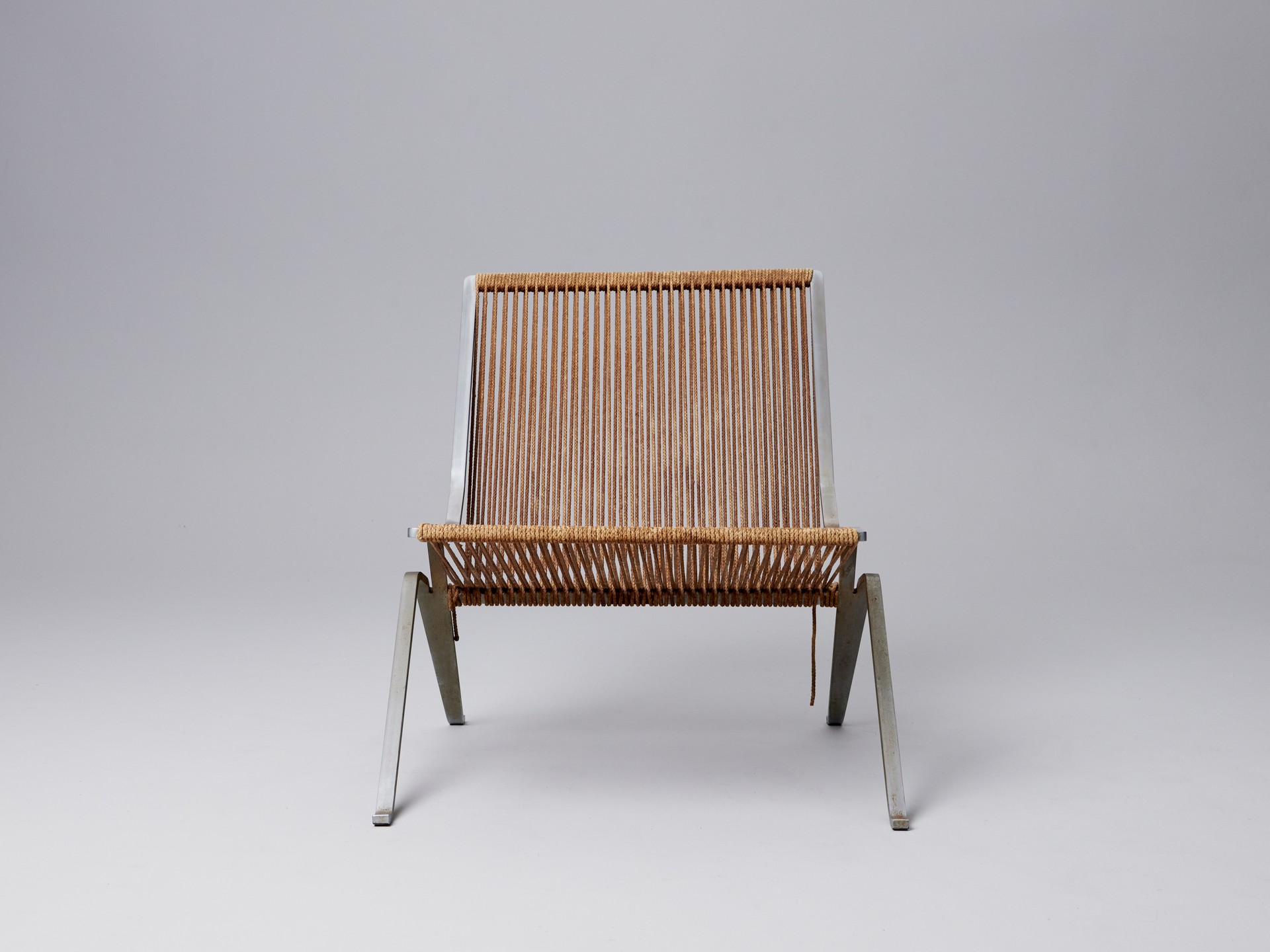 'PK-25' Lounge Chair image 2