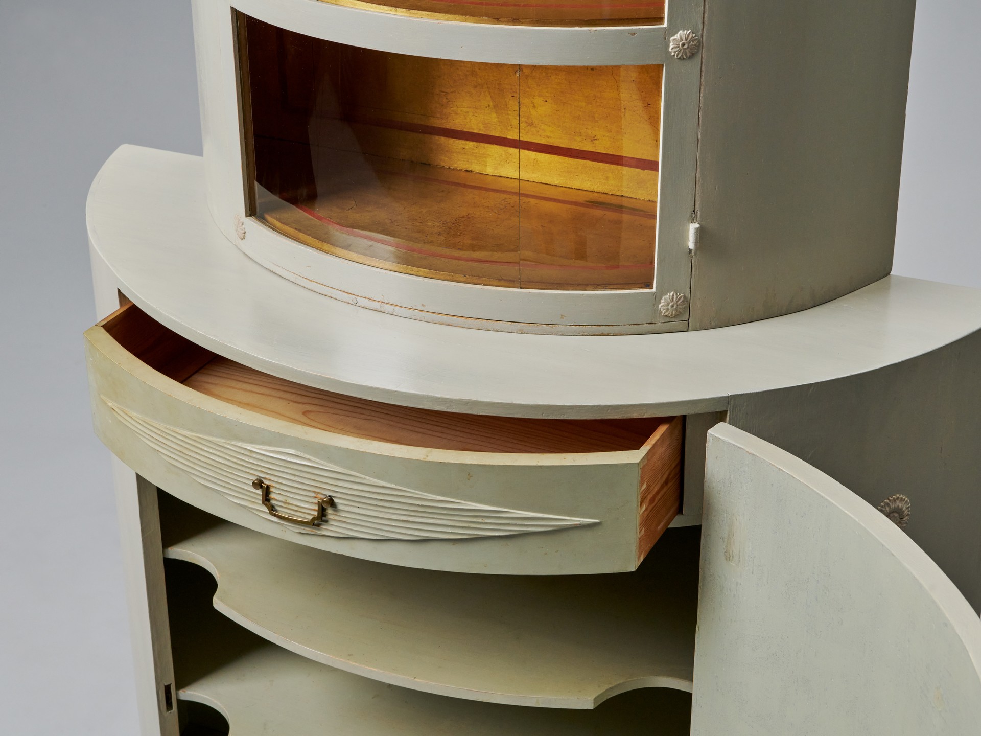 Unique Cabinet image 17