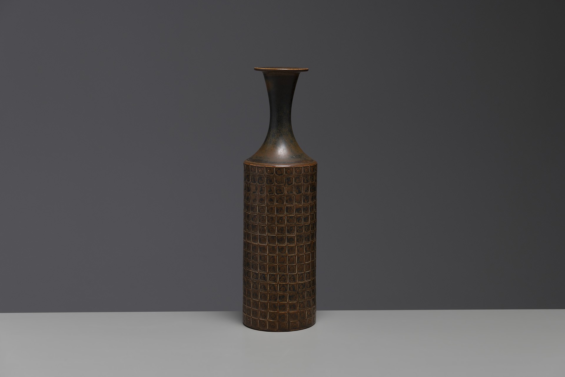 Vase image 2