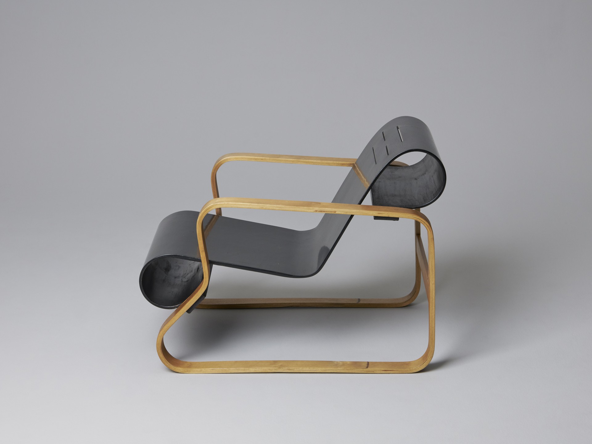 'Paimio' Armchair image 2