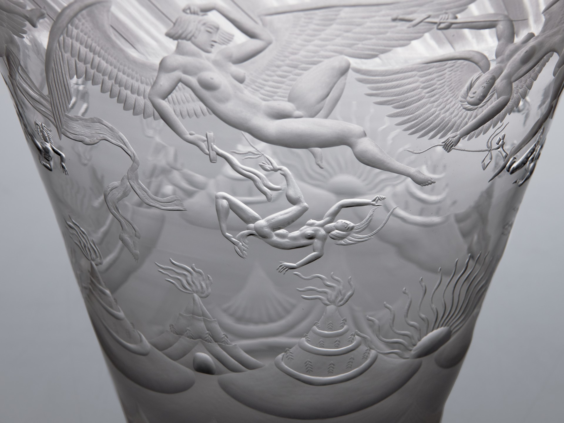 'Heaven and Hell' Vase image 15