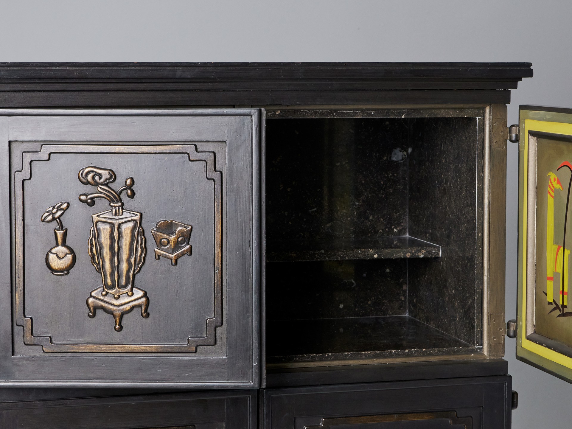 Cabinet image 8