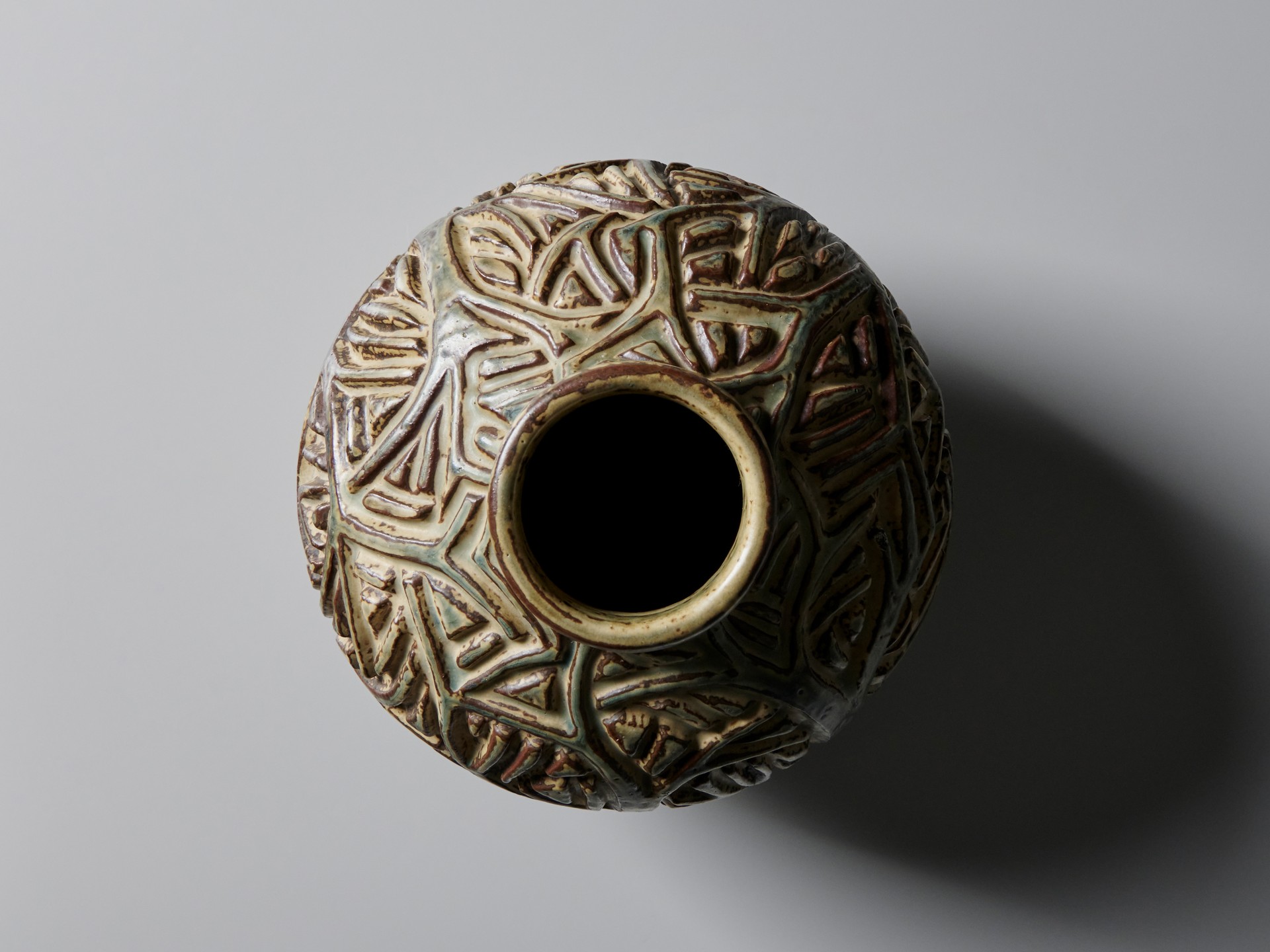 Vase image 5