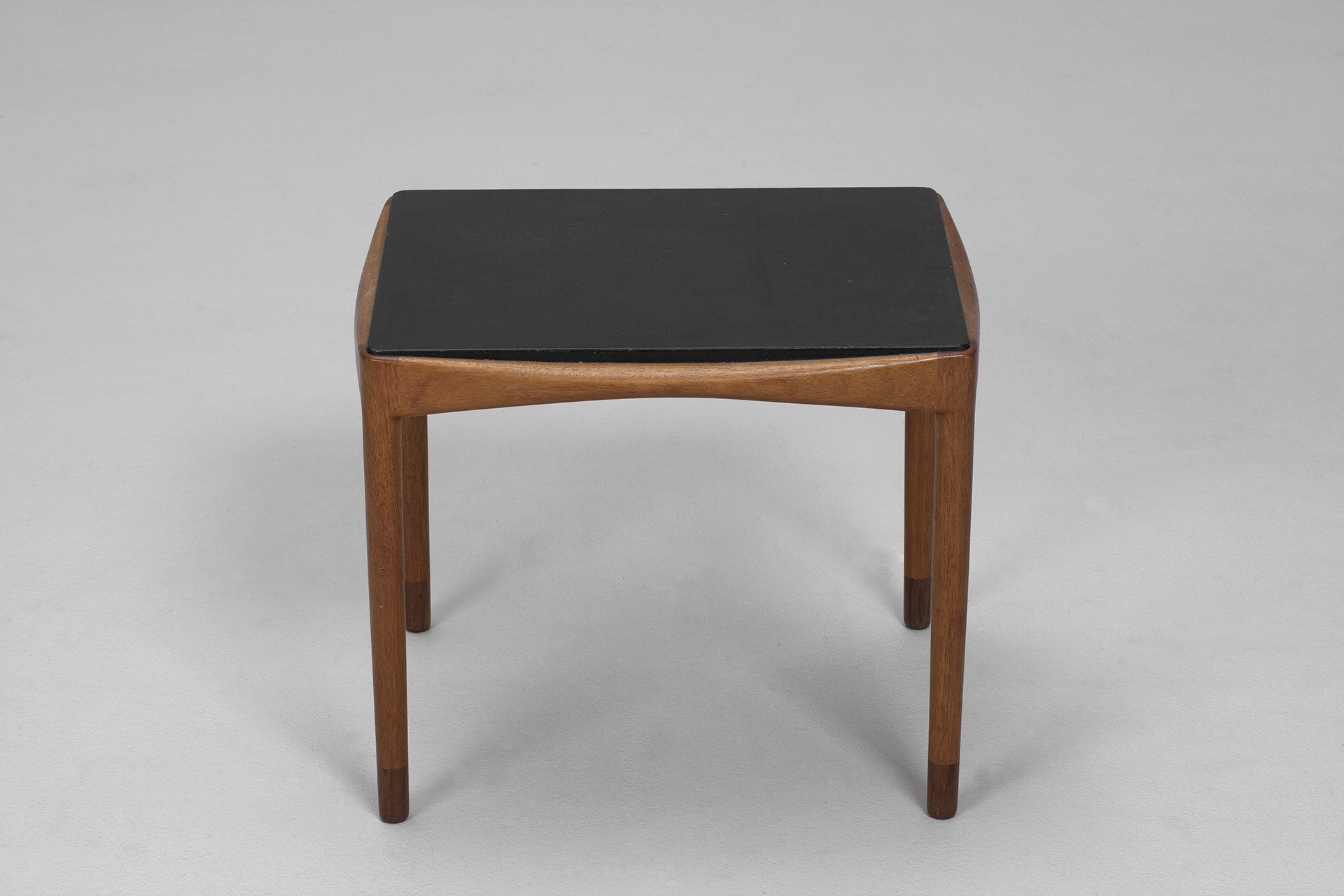 Side Table image 3