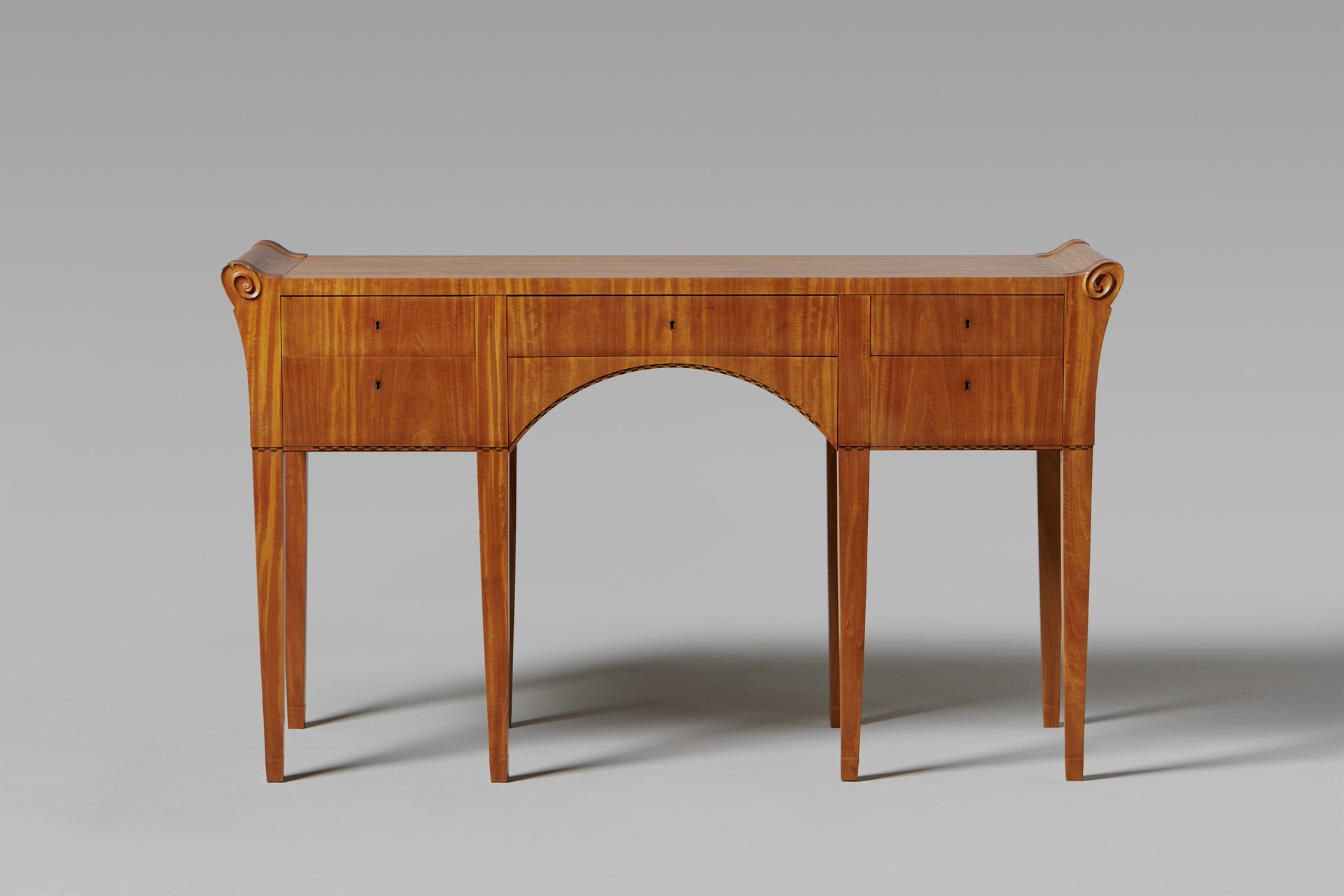 Unique Desk image 2