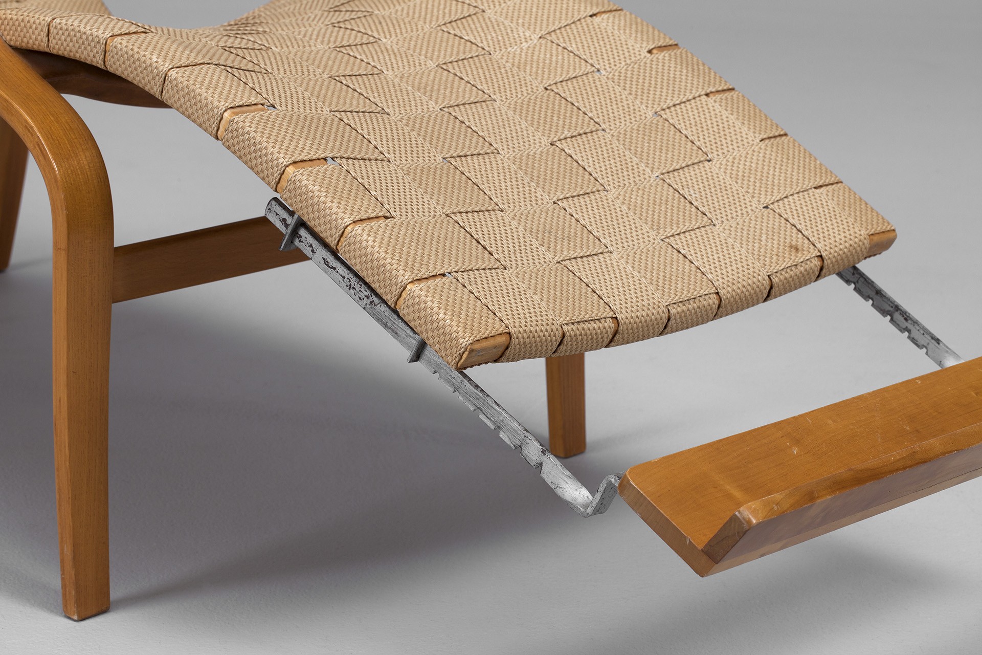 Lounge Chair image 5