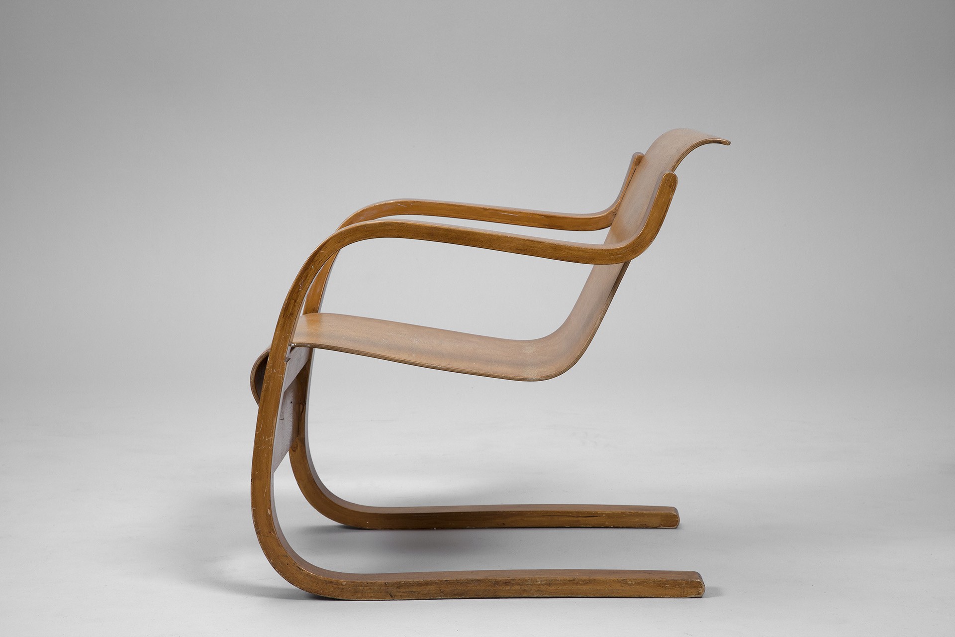 Armchair Model no. 31 image 2