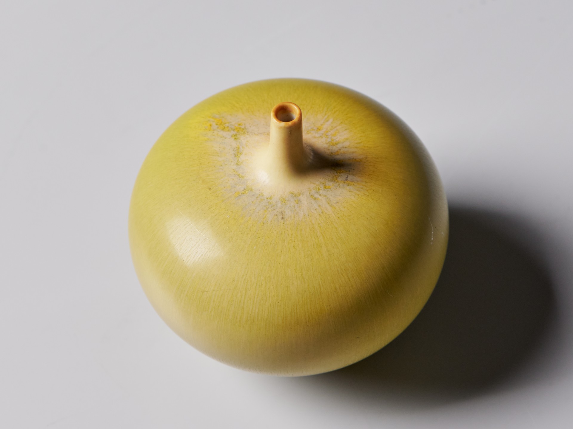 Vase image 3