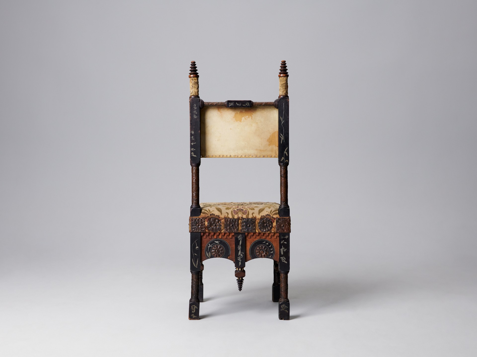 Chair image 4