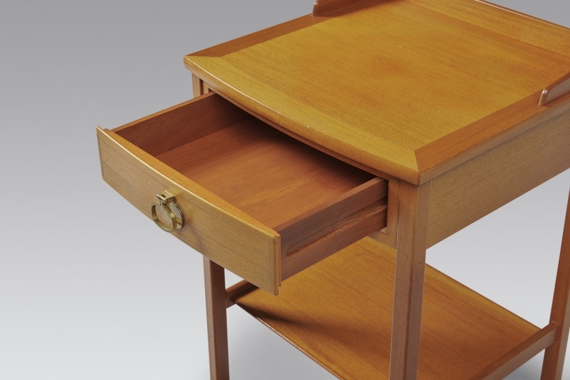 Pair of Side Tables image 5