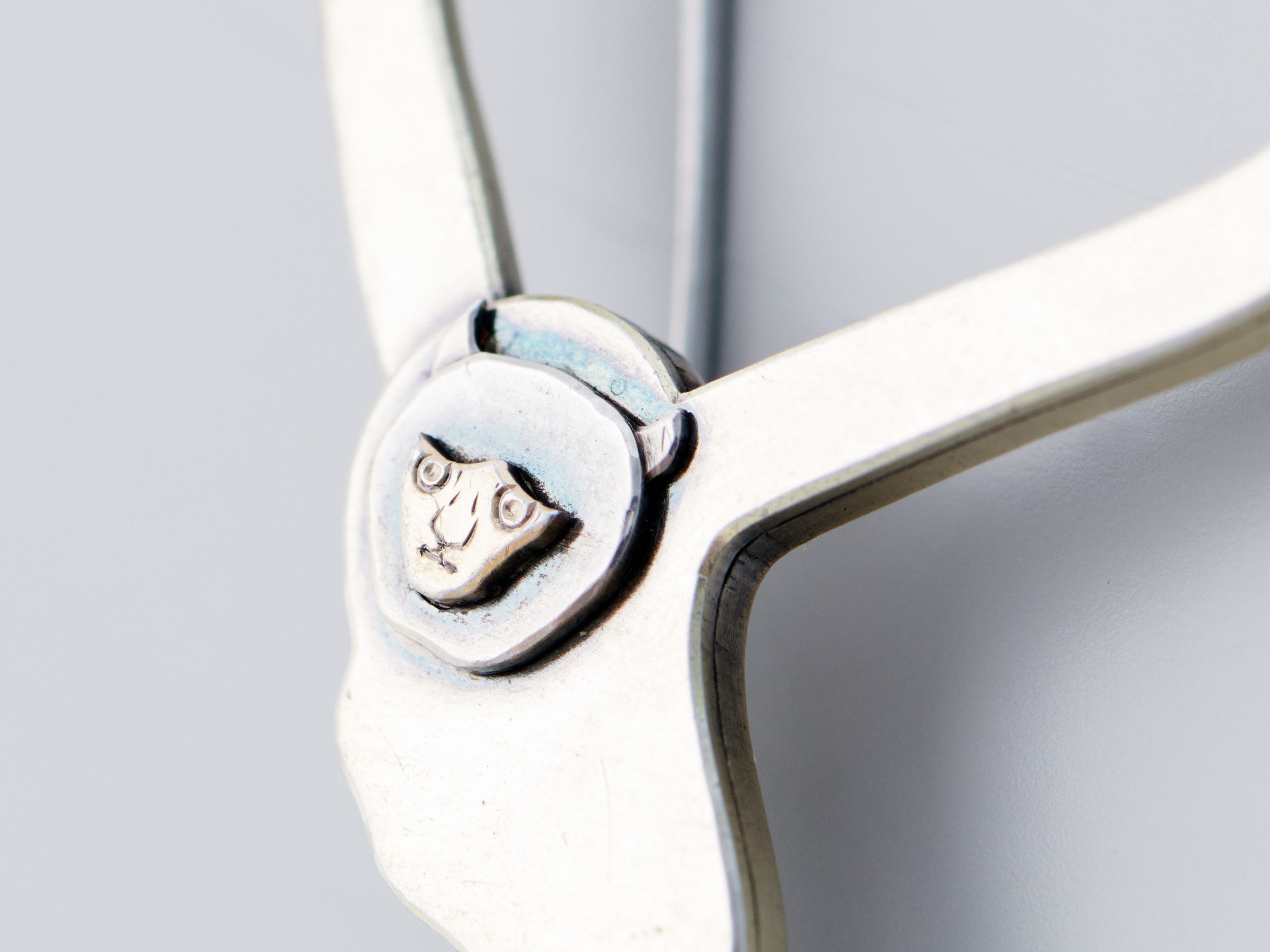 'Gibbon monkey' Brooch image 4