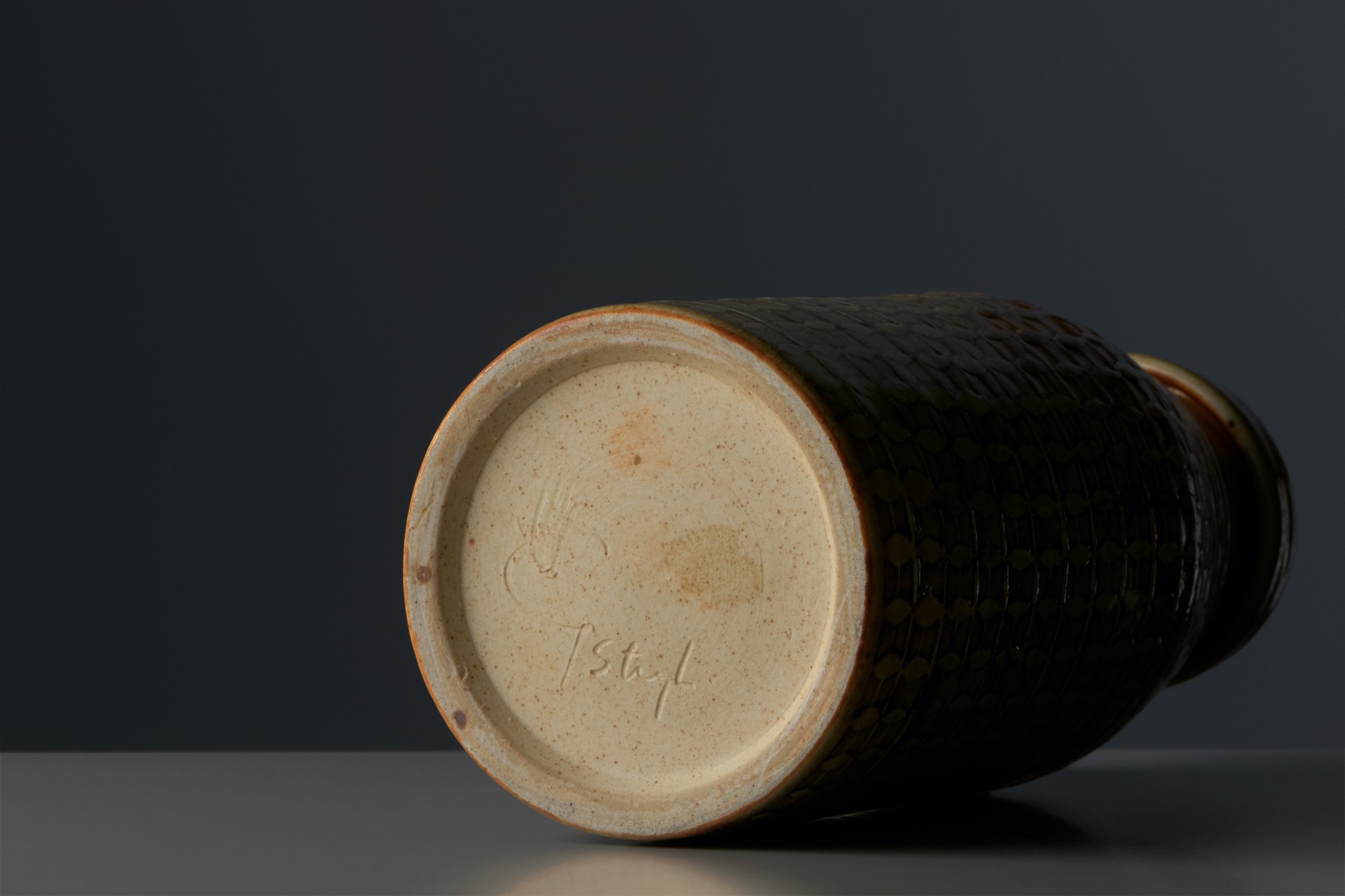 Vase image 4