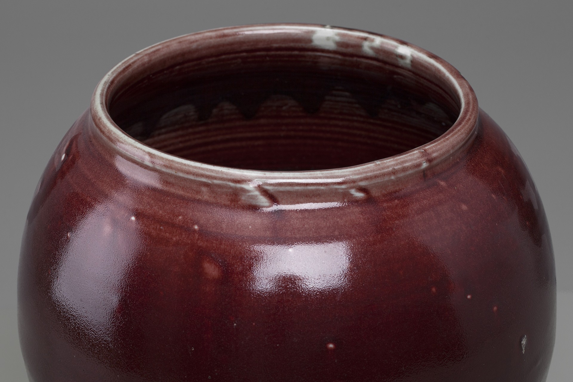 Vase image 5