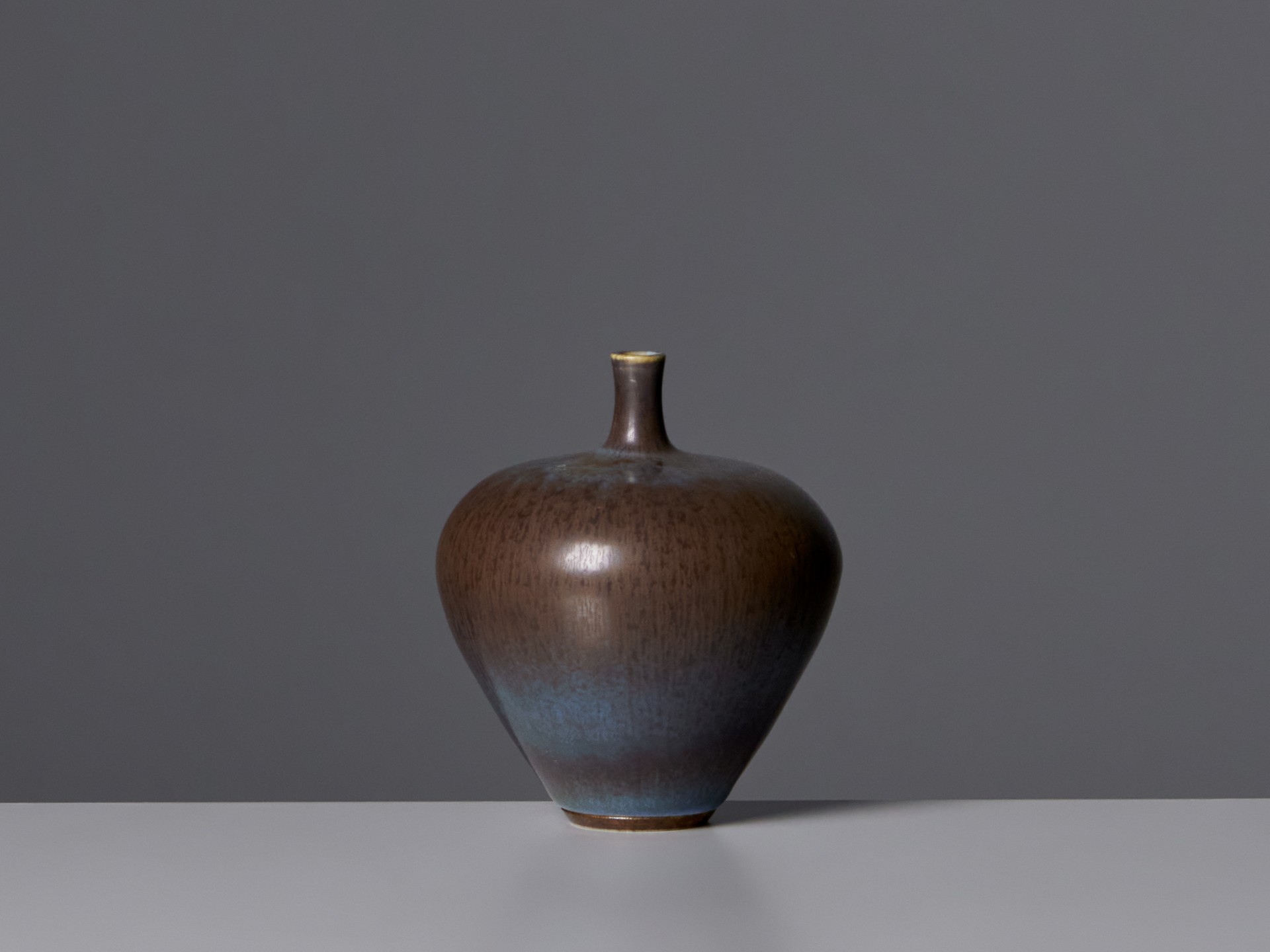 Vase image 2