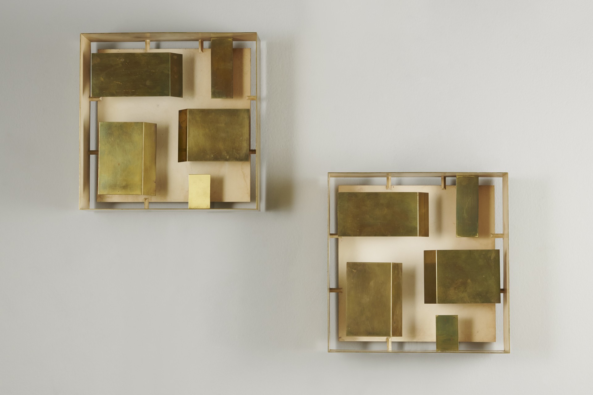 Pair of Wall Lamps image 3