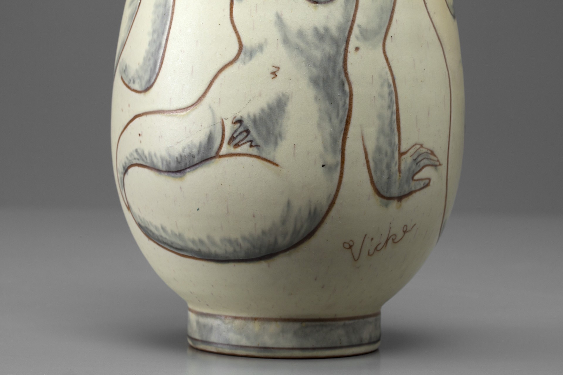 Vase image 5