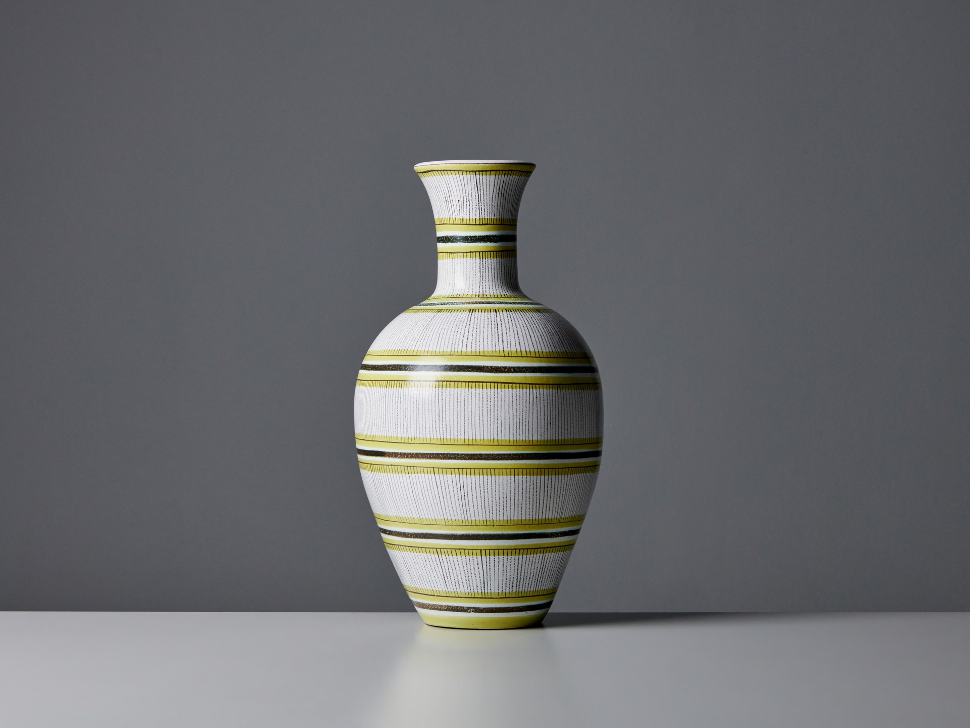 Vase image 2