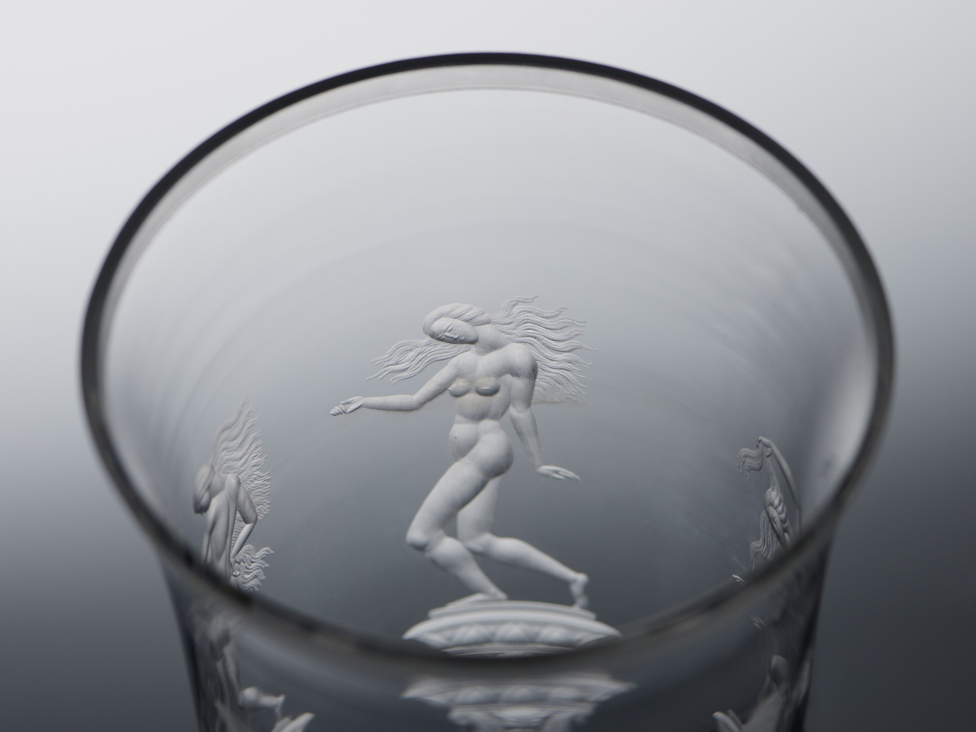 Vase image 6