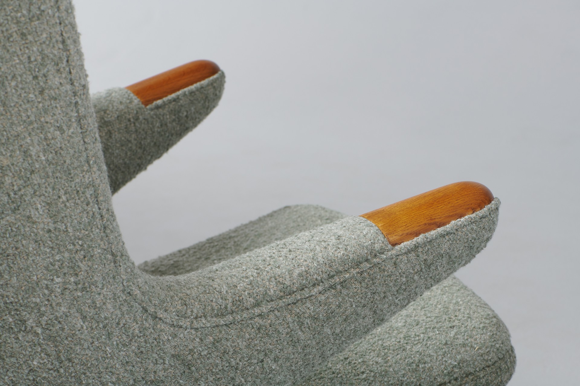 'Papa Bear' Armchair image 5