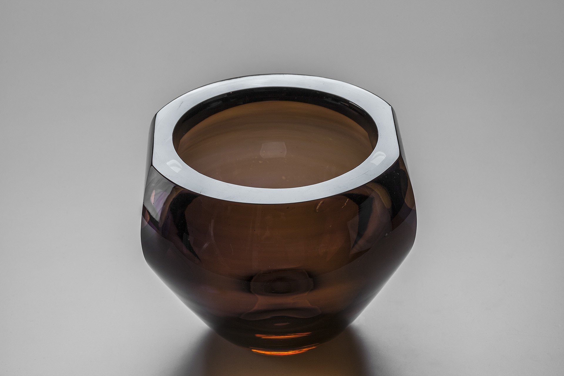 Large "Ventana" Vase image 3