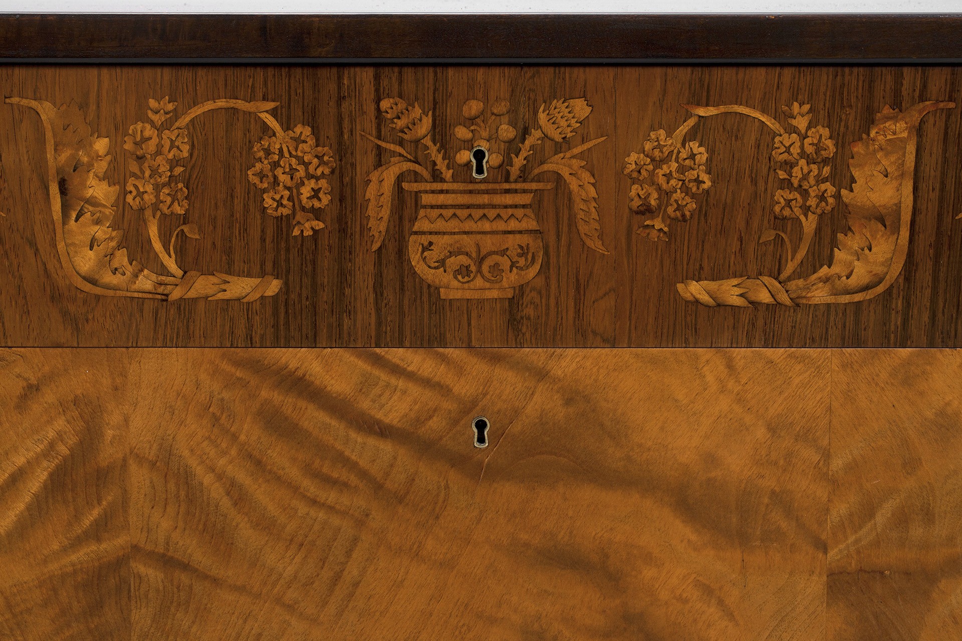 Chest of Drawers image 5