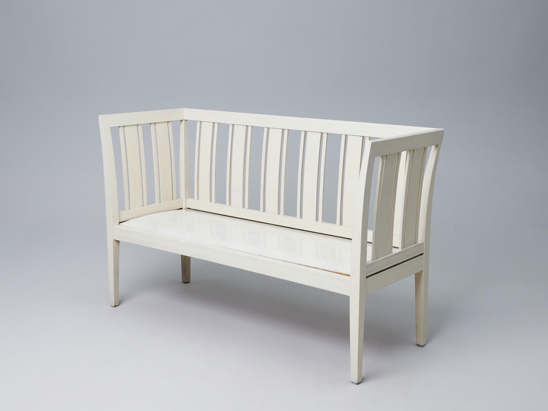 Bench image 3
