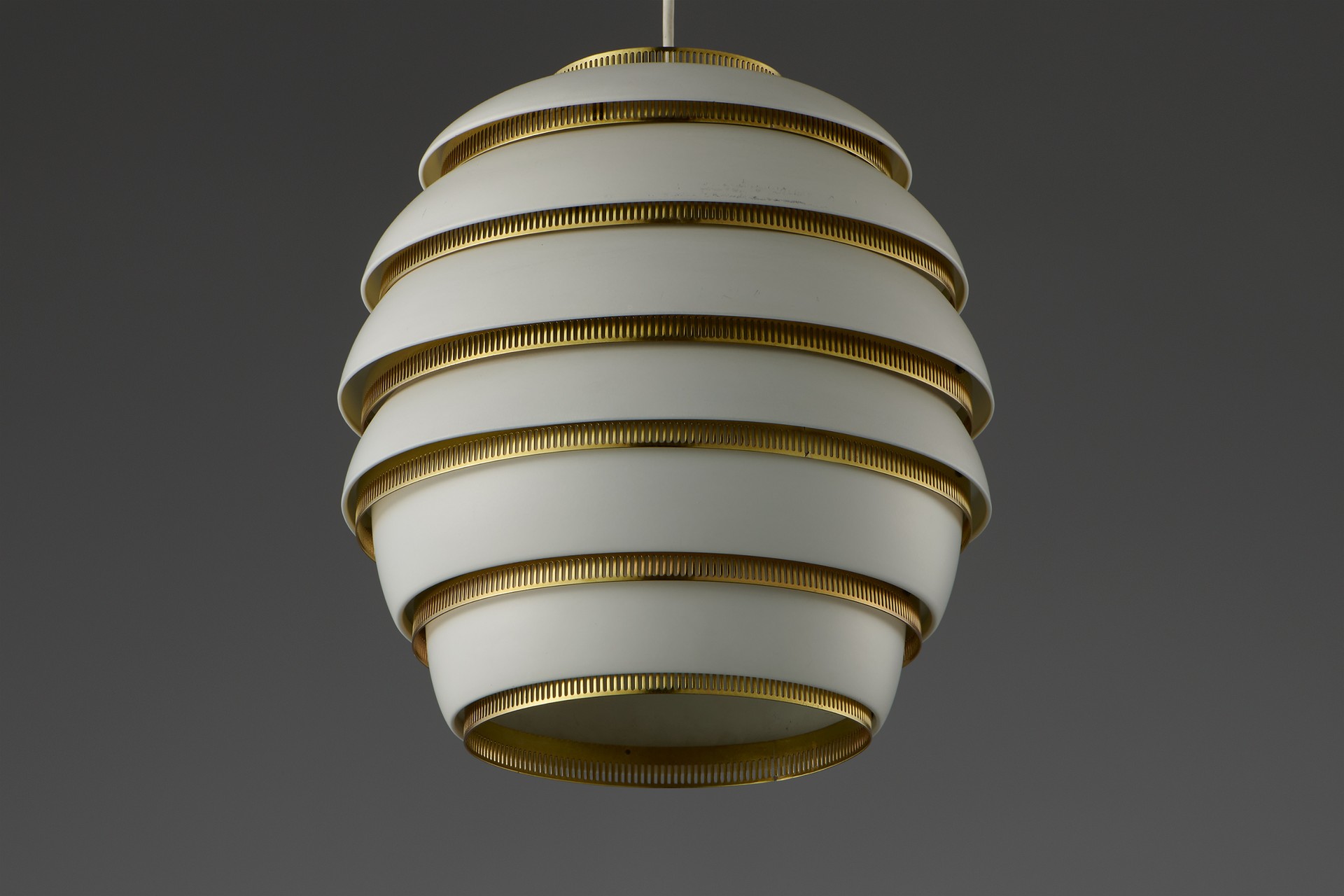 Large 'Beehive' Lamp, Model no. A 332 image 3