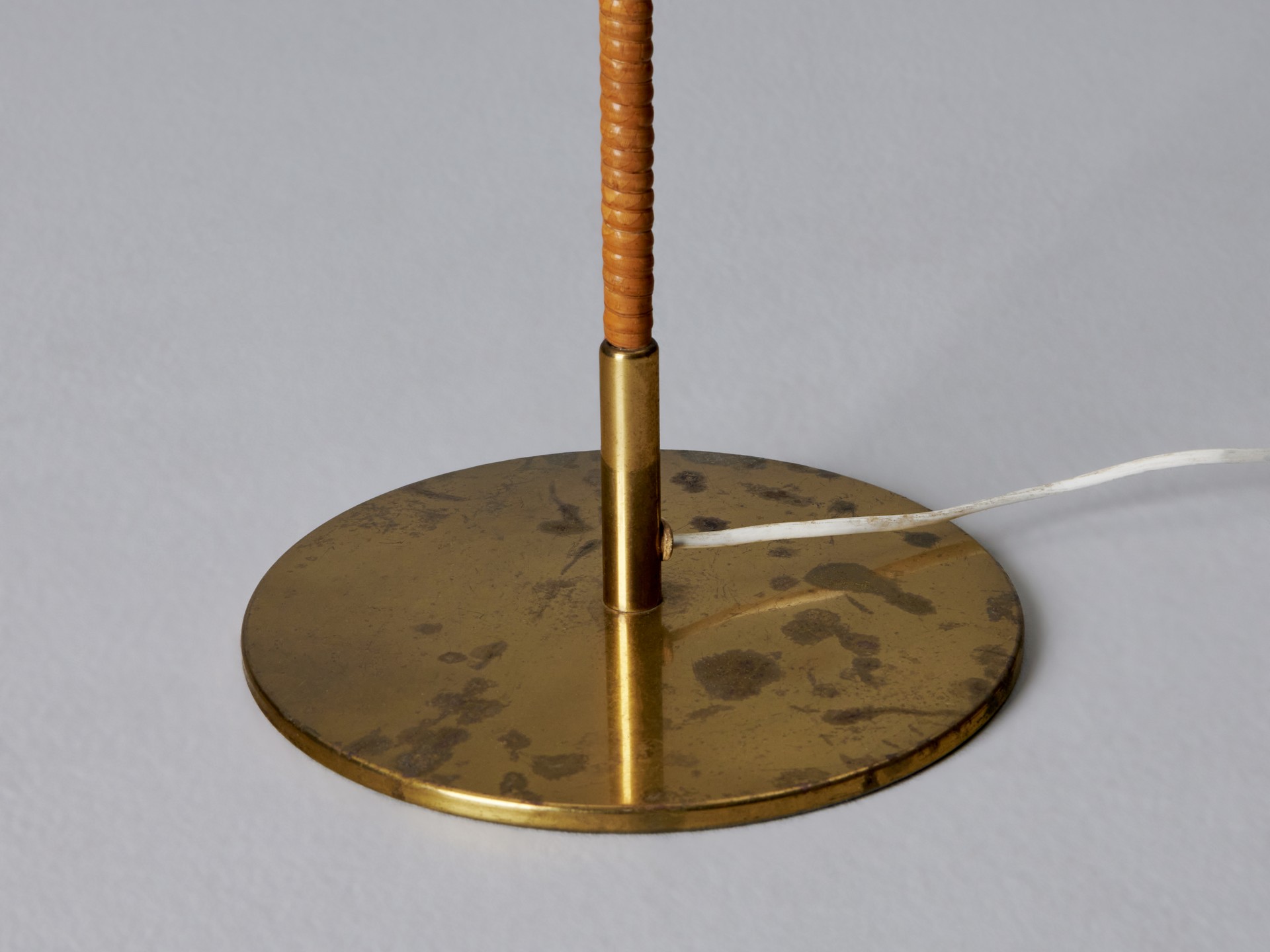 'Chinese Hat' Floor Lamp image 4