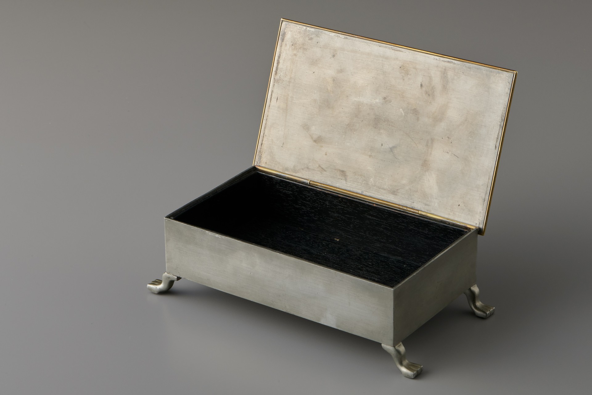 Lidded Box image 2