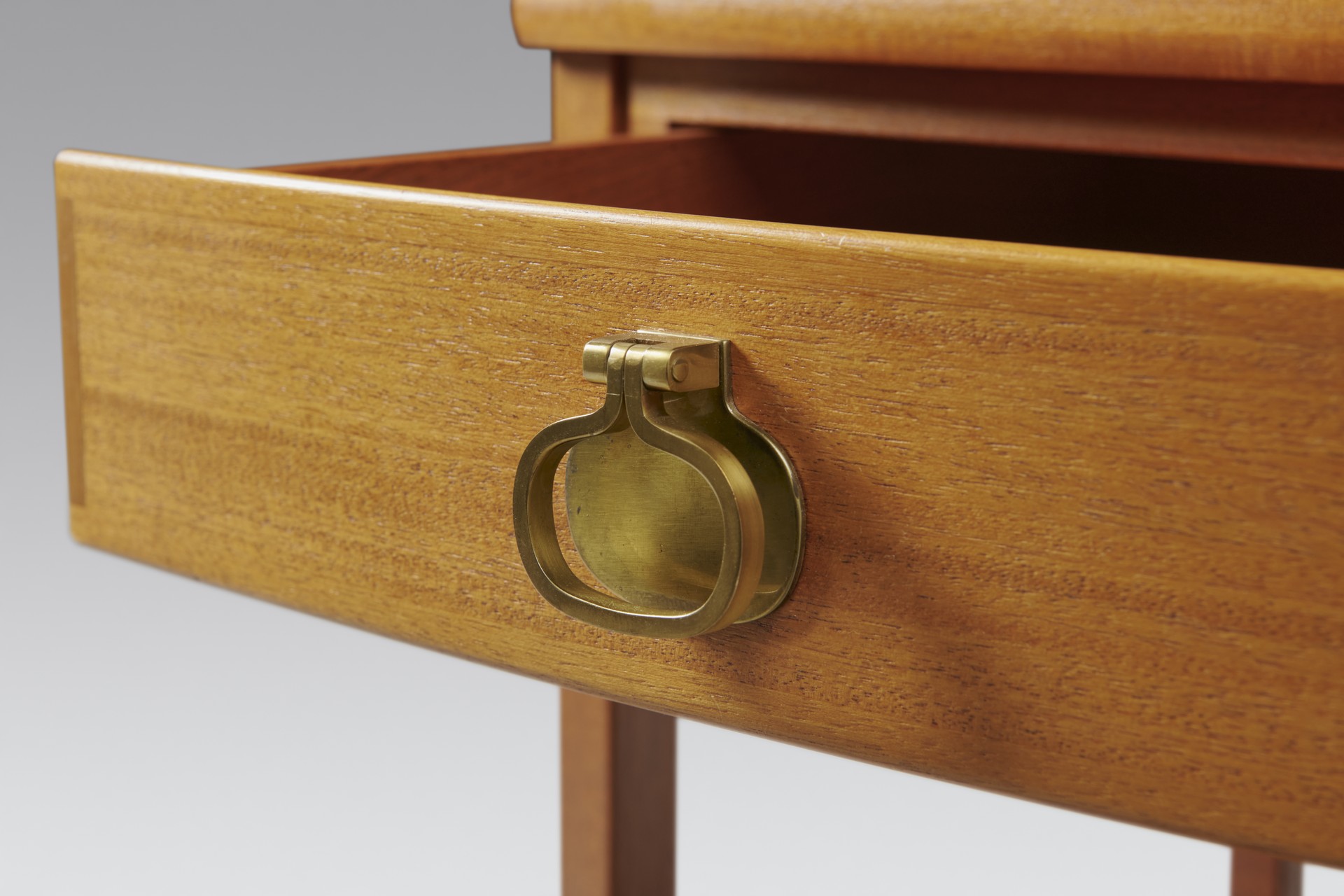Pair of Side Tables image 6