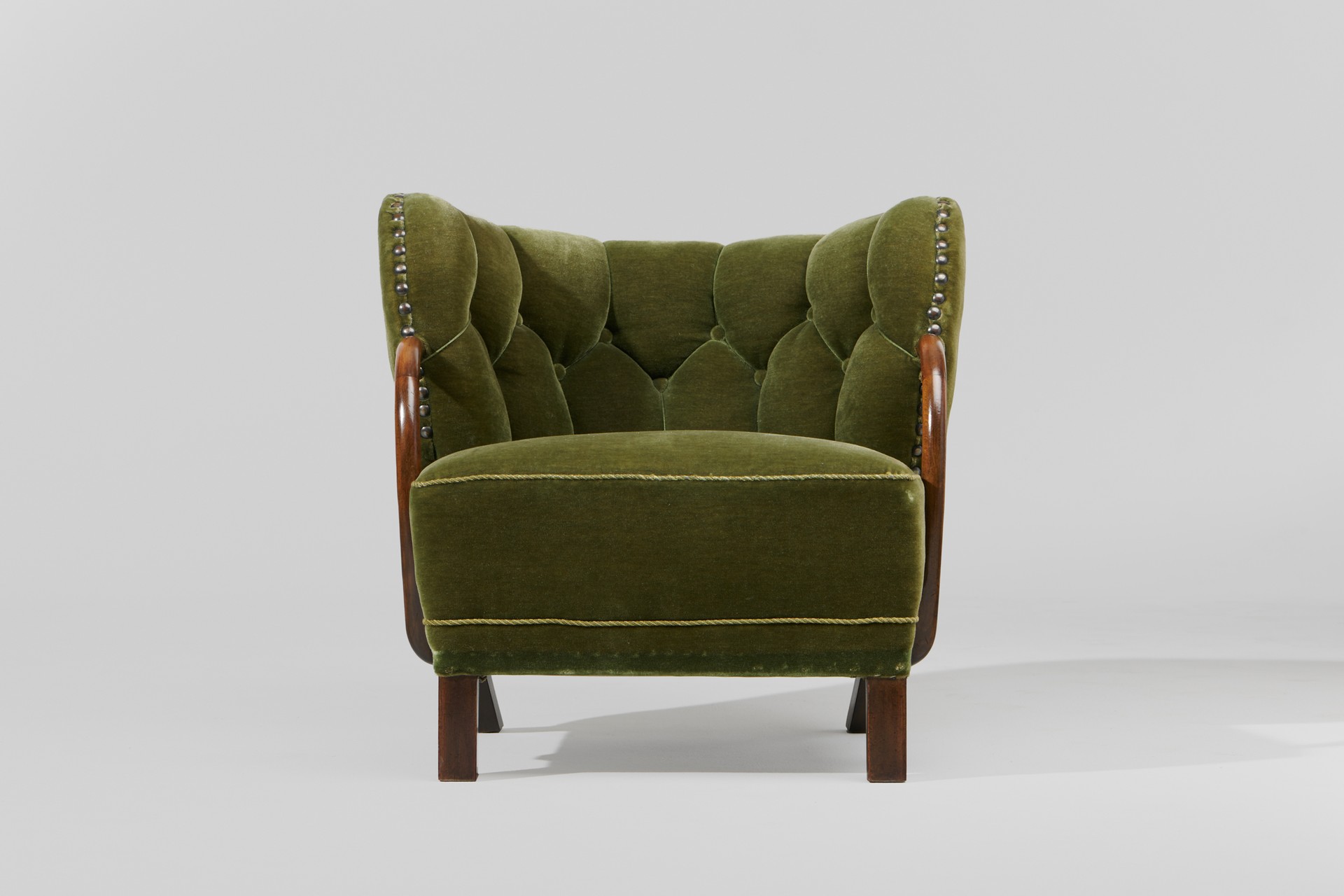 Lounge Chair image 3
