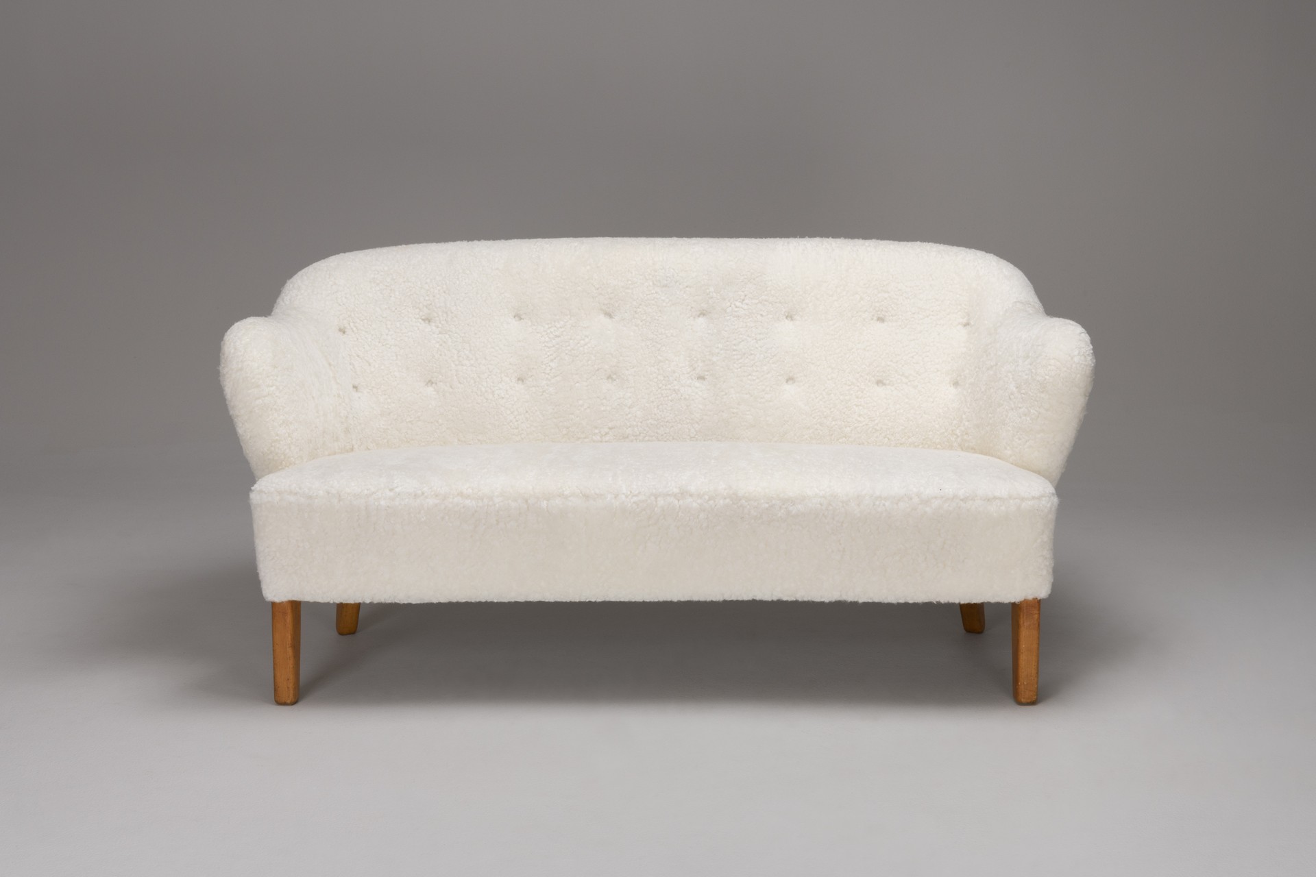 Sofa image 3